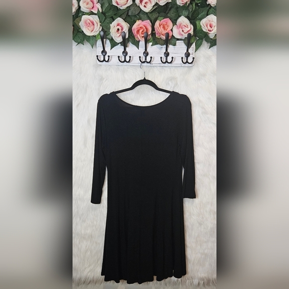 Forever 21 Jersey Knit Long Sleeve Fit and Flare Dress - Picture 2 of 5